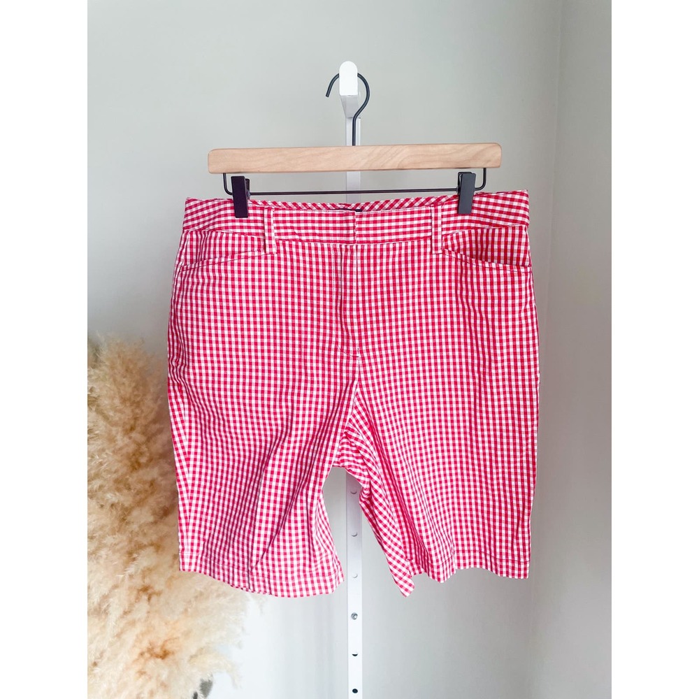 Lands’ End Red Gingham 7” Classic Chino Shorts Mid Rise Size 12